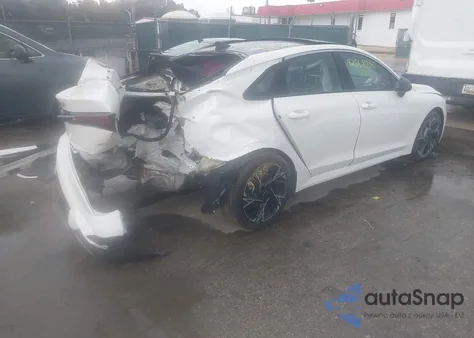 2025 Kia K5 Gt-Line из США, поврежденный, VIN KNAG64J71S5287447